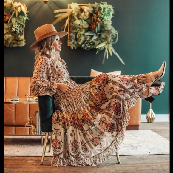 Free People Dresses & Skirts - Free People Feeling Groovy Border Maxi Dress